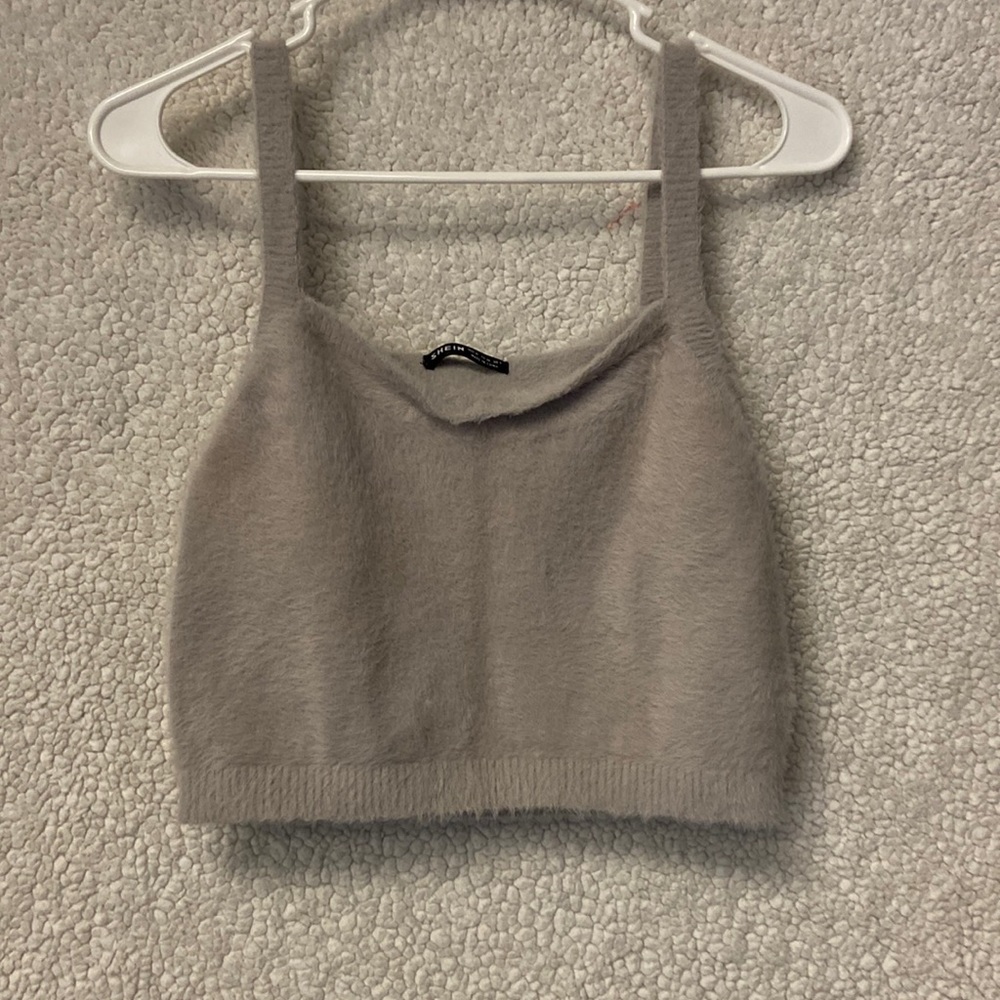 Wool-feeling tank crop top.